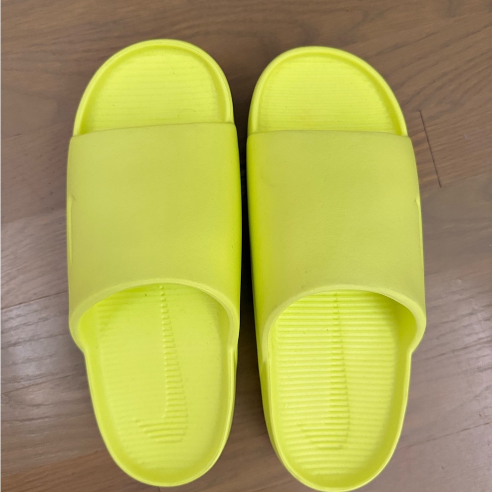 Nike Neon Yellow Slides Men’s 9